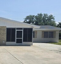 Building Photo - 4461 87th St Ct W