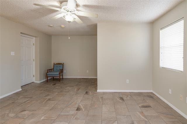 Building Photo - 406 Marsha St