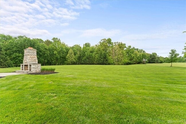 Building Photo - 9020 Whisperinghill Dr