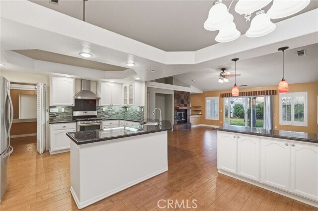 Building Photo - 14780 Butterfly Ct