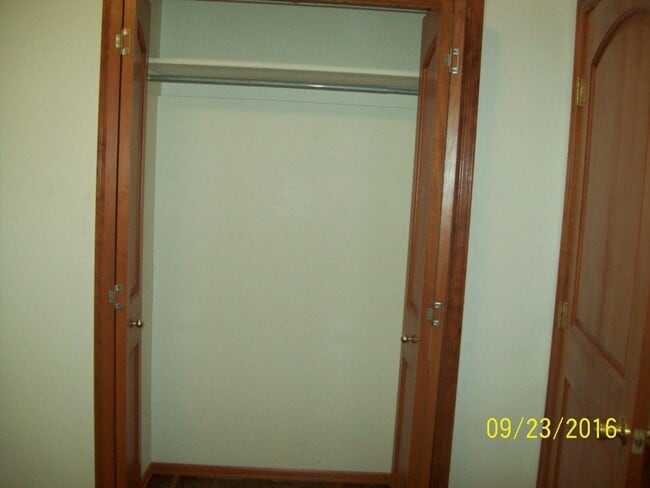Building Photo - 3bed 1bath House