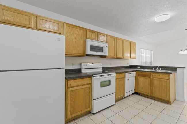 Building Photo - 108 Sundown Ct