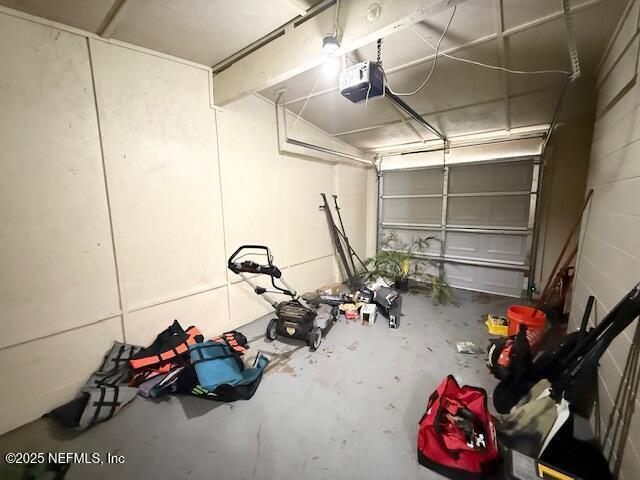 Building Photo - 1325 Hibiscus St