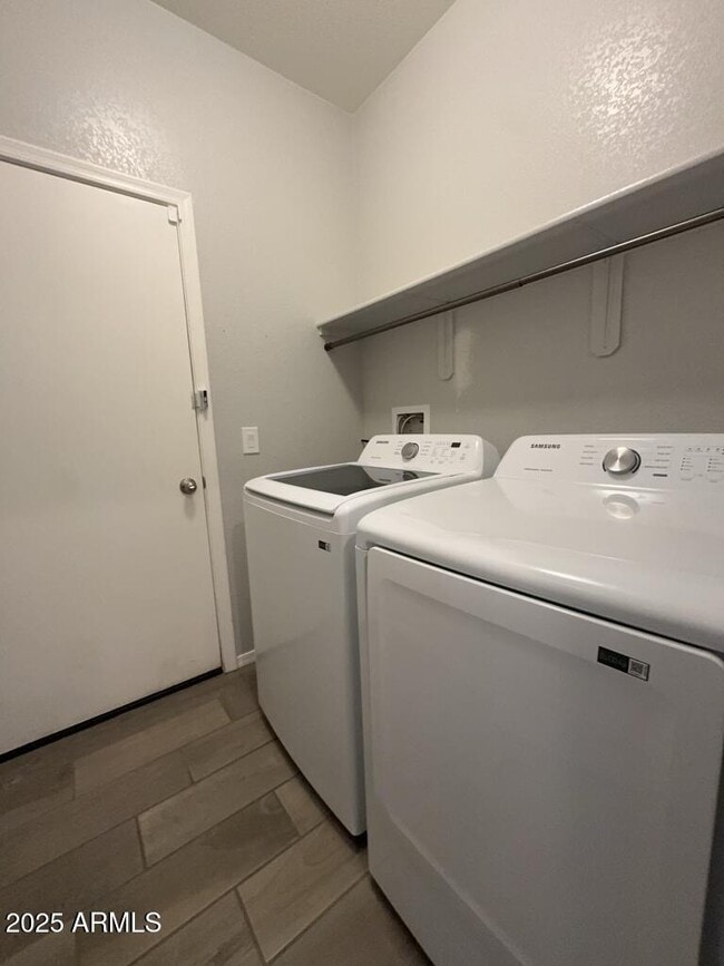 Building Photo - 3828 Big Bend St