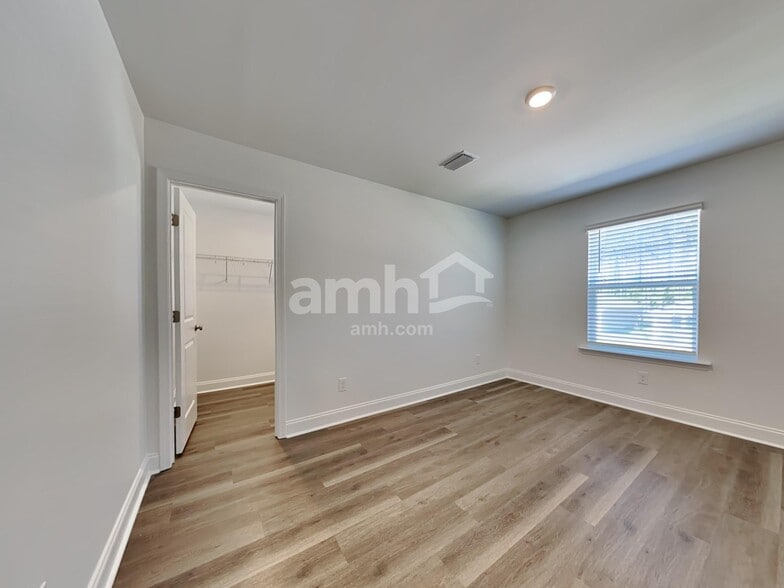Building Photo - 568 Plumeria Ln