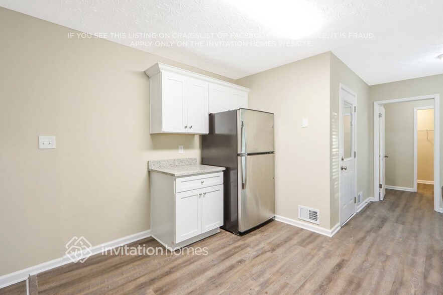 Building Photo - 2306 Atoka Dr SE
