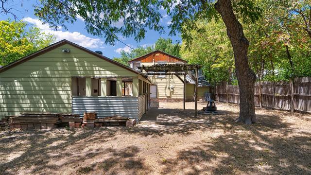 Building Photo - 8906 Santa Clara Dr