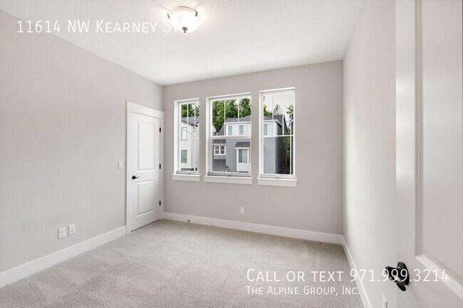 Building Photo - 11614 NW Kearney St