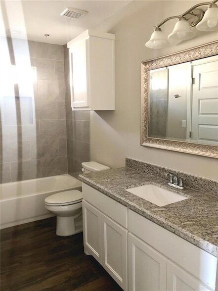Building Photo - 2312 Taxco Ct