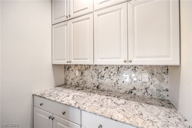 Building Photo - 185 Plumpjack Ave