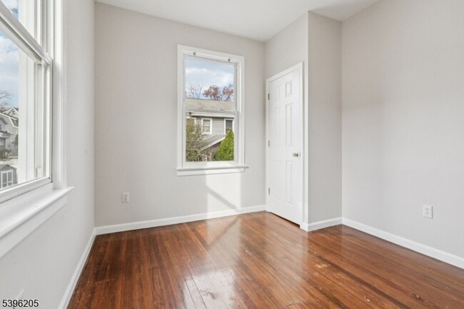 Building Photo - 507 Bloomfield Ave