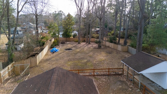 Building Photo - 509 Frank Ln