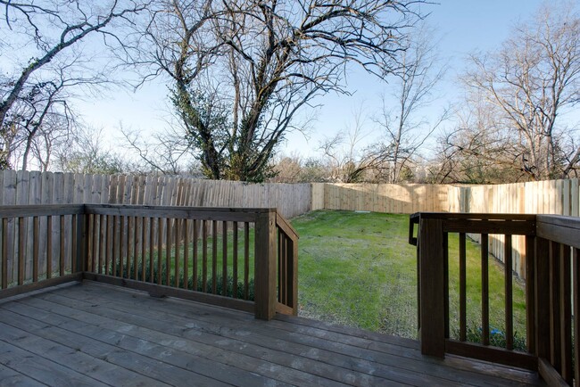 Building Photo - New Construction Modern Luxury in Nashville