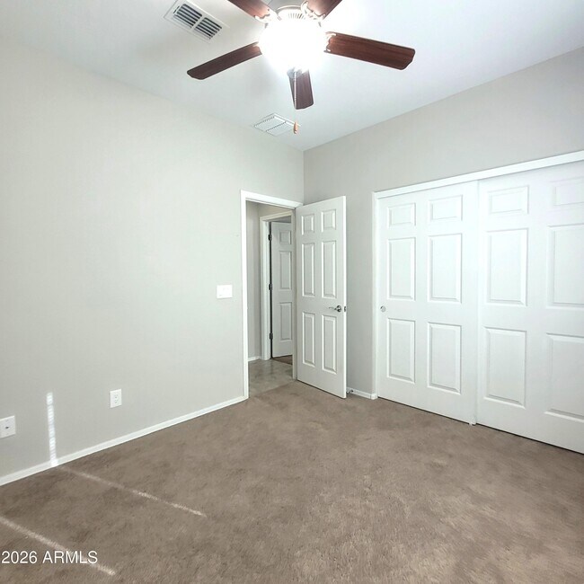 Building Photo - 25925 W Tonto Ln