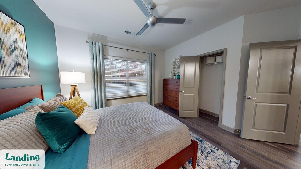 Building Photo - 11010 Northlake Landing Dr