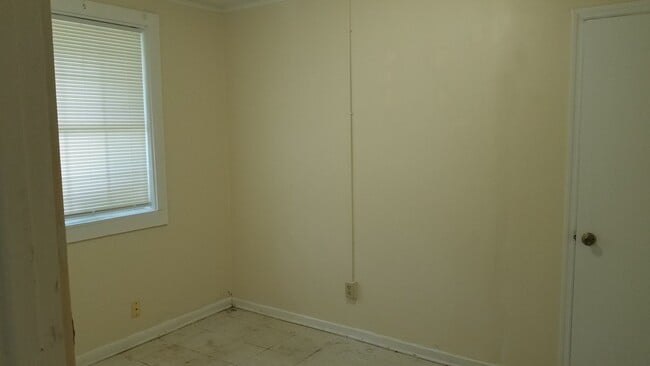 Building Photo - 3 Bedroom/1 Bath Home in Valdosta!!
