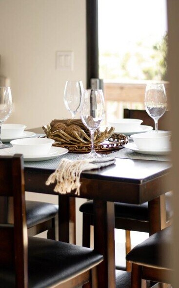 Building Photo - 7774 Via Capri