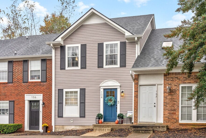Building Photo - 104 Azalea Ct