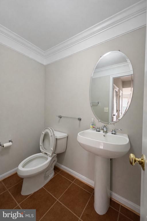 Building Photo - 12314 Tanalian Falls Ln