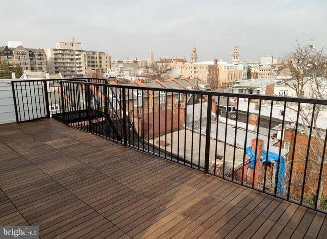 Building Photo - 1443 Euclid St NW