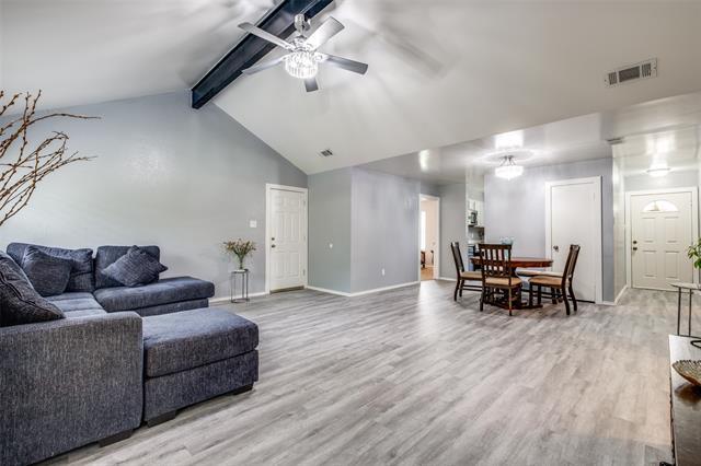 Building Photo - 1309 Laredo Ln