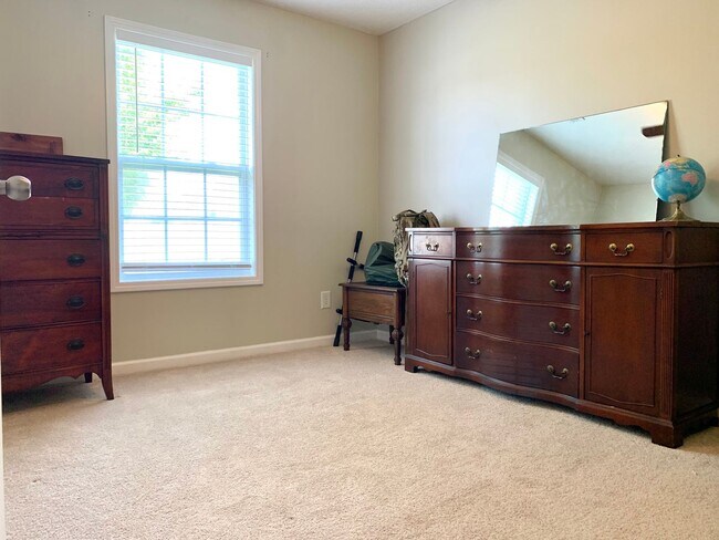 Building Photo - 3178 Cross Ridge Dr