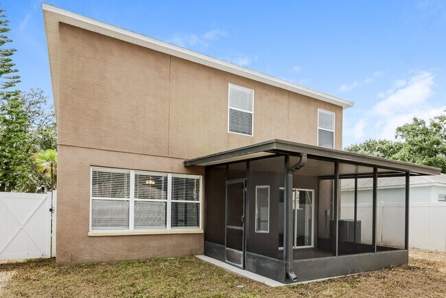 Building Photo - 12661 Evington Point Dr