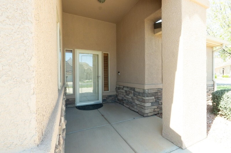 Building Photo - 1630 E 2450 S