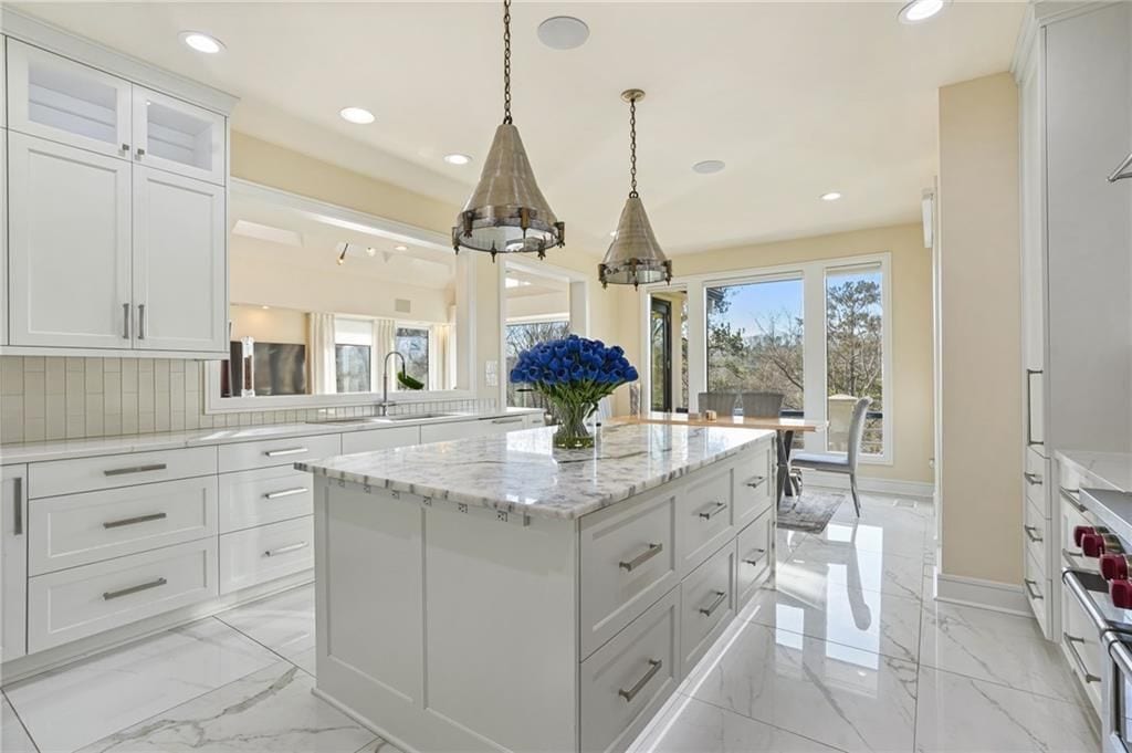 Building Photo - 7 Whitewater Trail