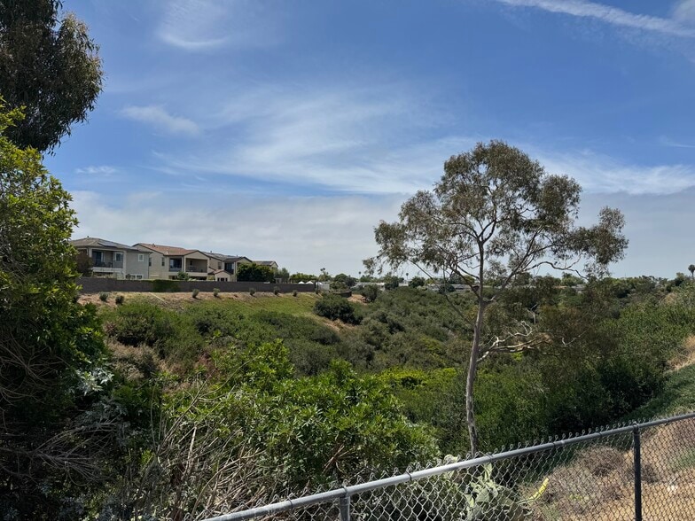 Building Photo - 3535 Hatteras Ave