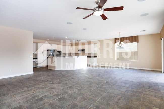 Building Photo - Gorgeous Well Cared For Home with a Casita in Robson Ranch