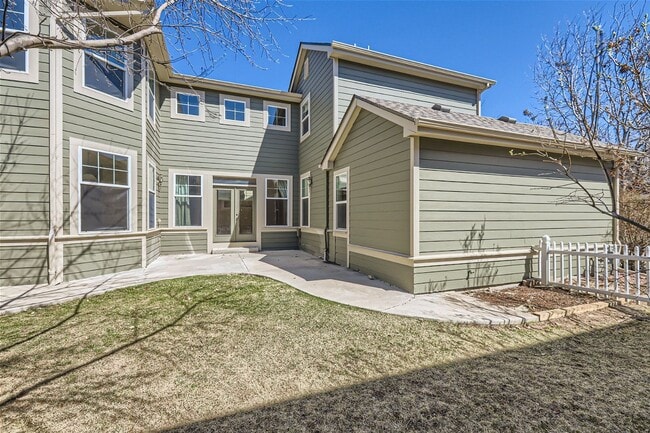 Building Photo - 5221 Country Squire Way