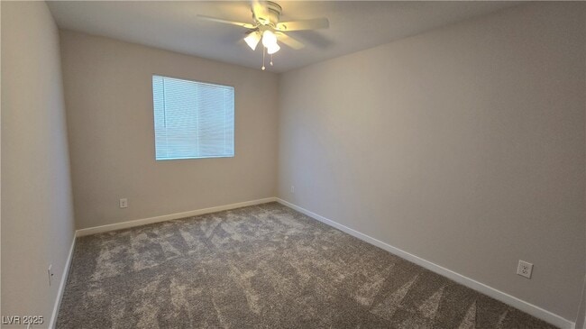 Building Photo - 988 Gearus Pl