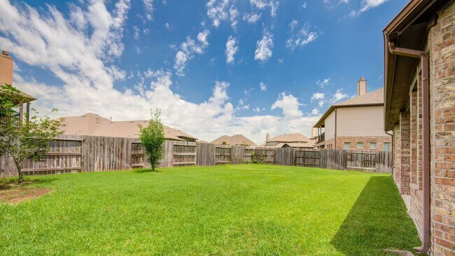 Building Photo - 25610 Fleming Lodge Ln