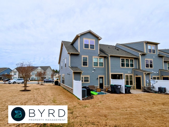 Building Photo - 17573 Memorial Tournament Dr