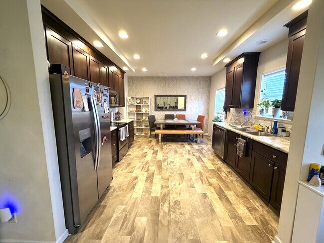 Building Photo - 50 Indian Paintbrush Ln