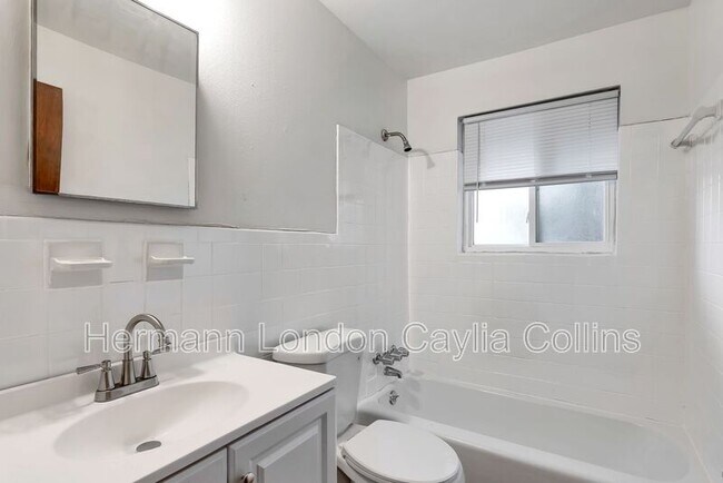 Building Photo - 11276 Liana Ln