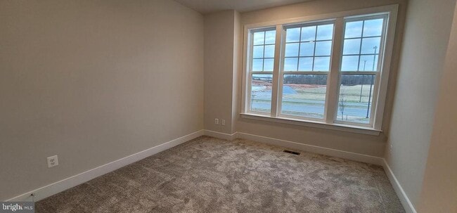 Building Photo - 4940 MacDonough Pl