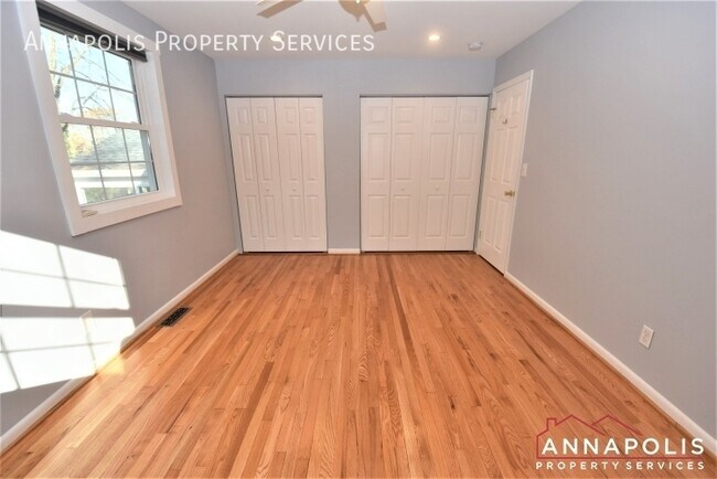 Building Photo - 90 Avondale Cir