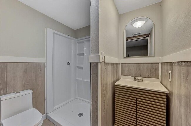 Building Photo - 304 San Carlos Ave