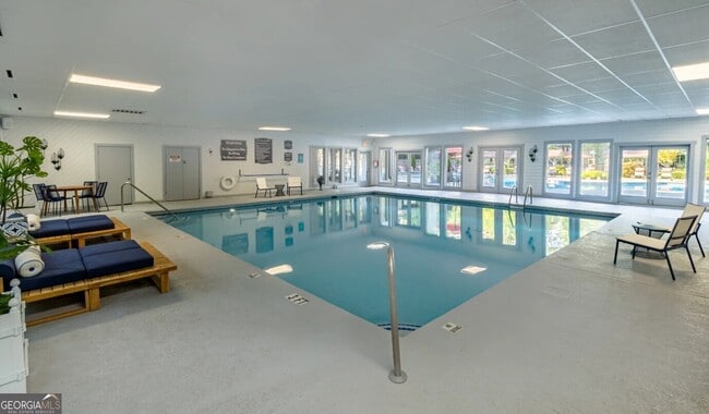 Building Photo - 2845 Holcomb Bridge Rd