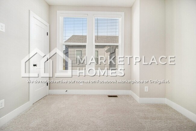 Building Photo - 1365 Cozy Cir SE