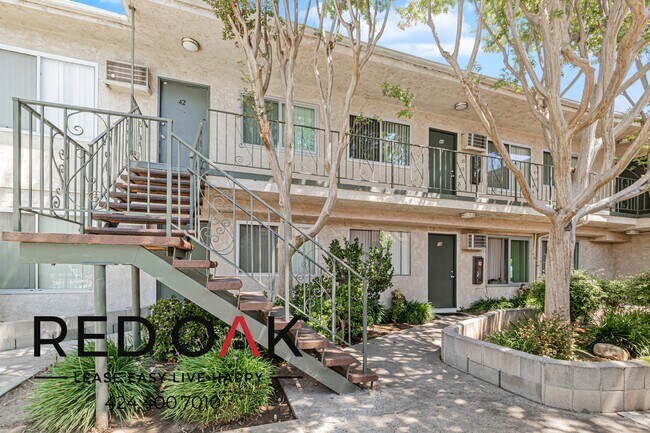 Building Photo - 1930 S Del Mar Ave