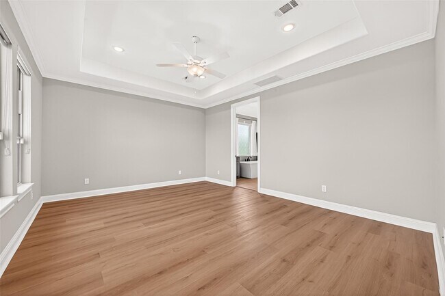 Building Photo - 1635 Delta Oaks Dr