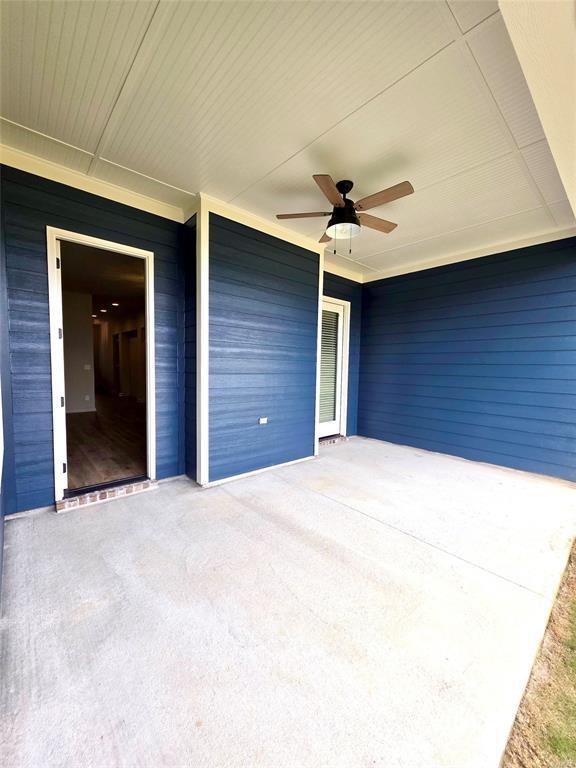 Building Photo - 9592 Dakota Dr