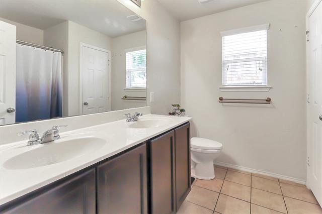 Building Photo - 1713 Megan Creek Dr