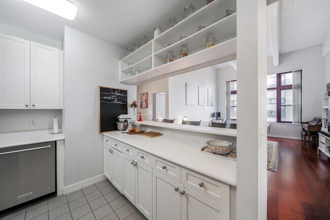 Building Photo - 1500 Washington St