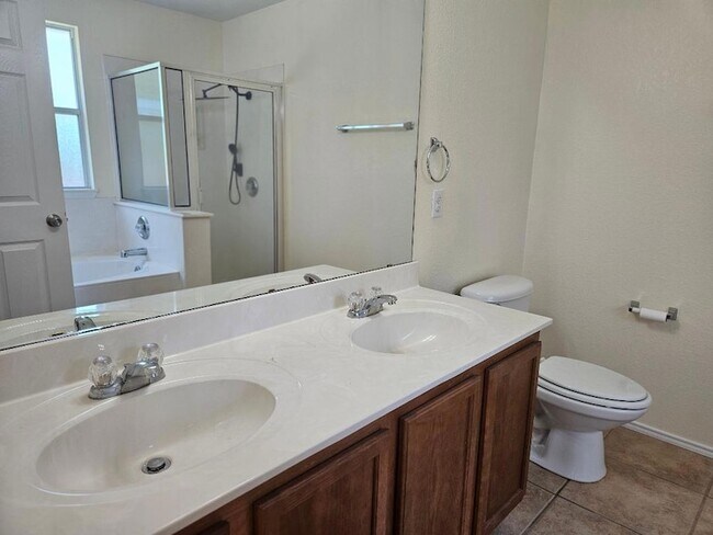 Building Photo - 17833 Floribundas Ln