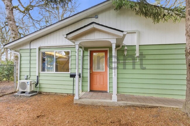 Building Photo - 1865 Brookside Ave NW