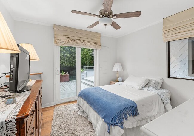 Building Photo - Unfurnished Village of Del Mar Home Boasti...